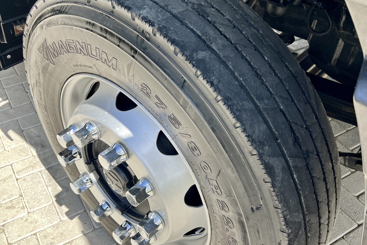 Volkswagen 24-260 Constellation 6x2 - 22/23 16