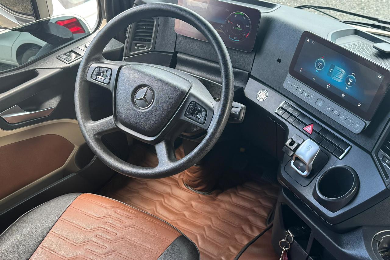 Mercedes Benz Actros 2548 - 21/22 7