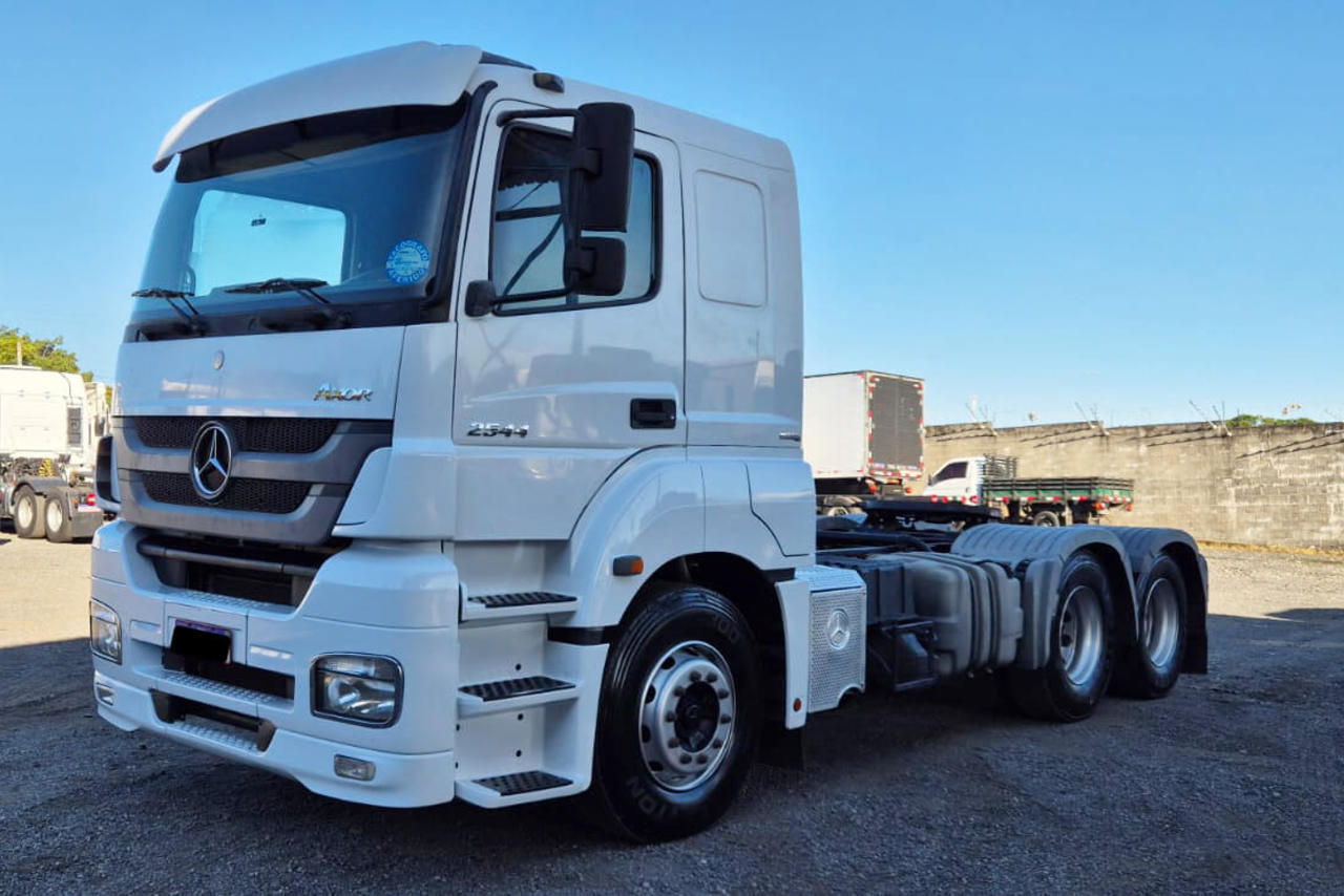 Mercedes Benz Axor 2544 - 15/16 9