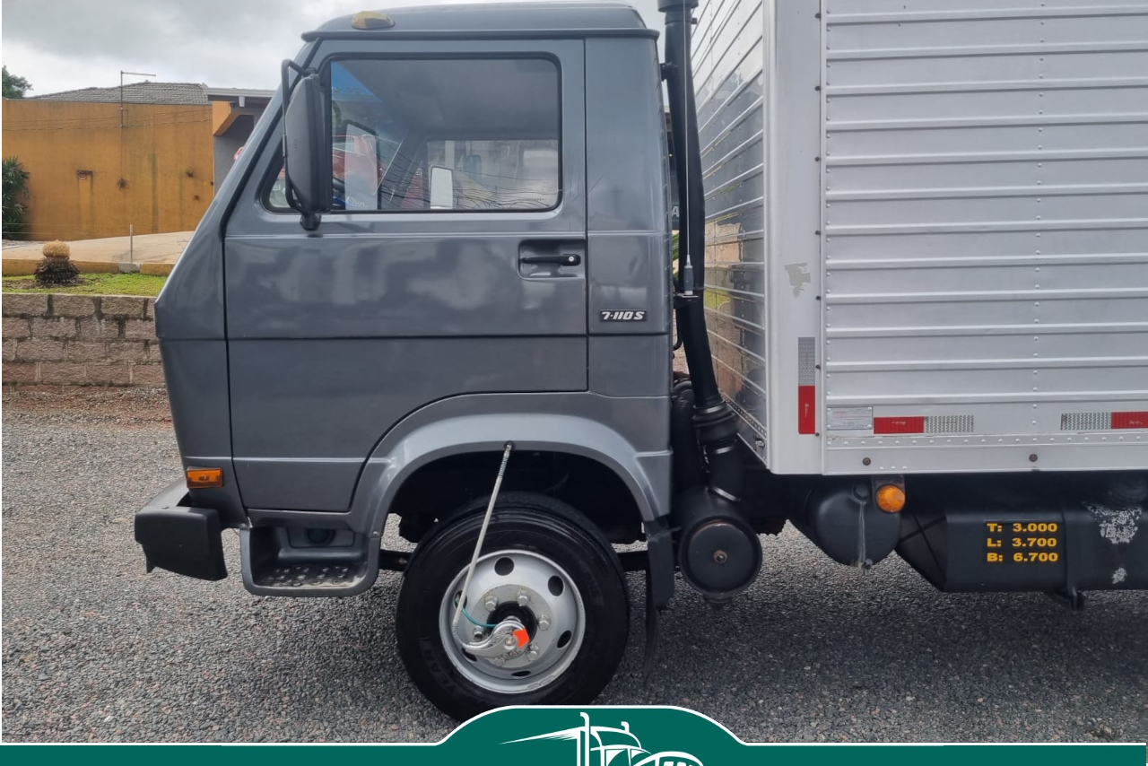 Volkswagen VW 7110 - 90/90 8