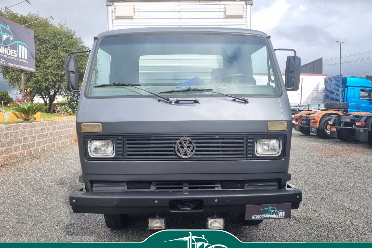 Volkswagen VW 7110 - 90/90 12
