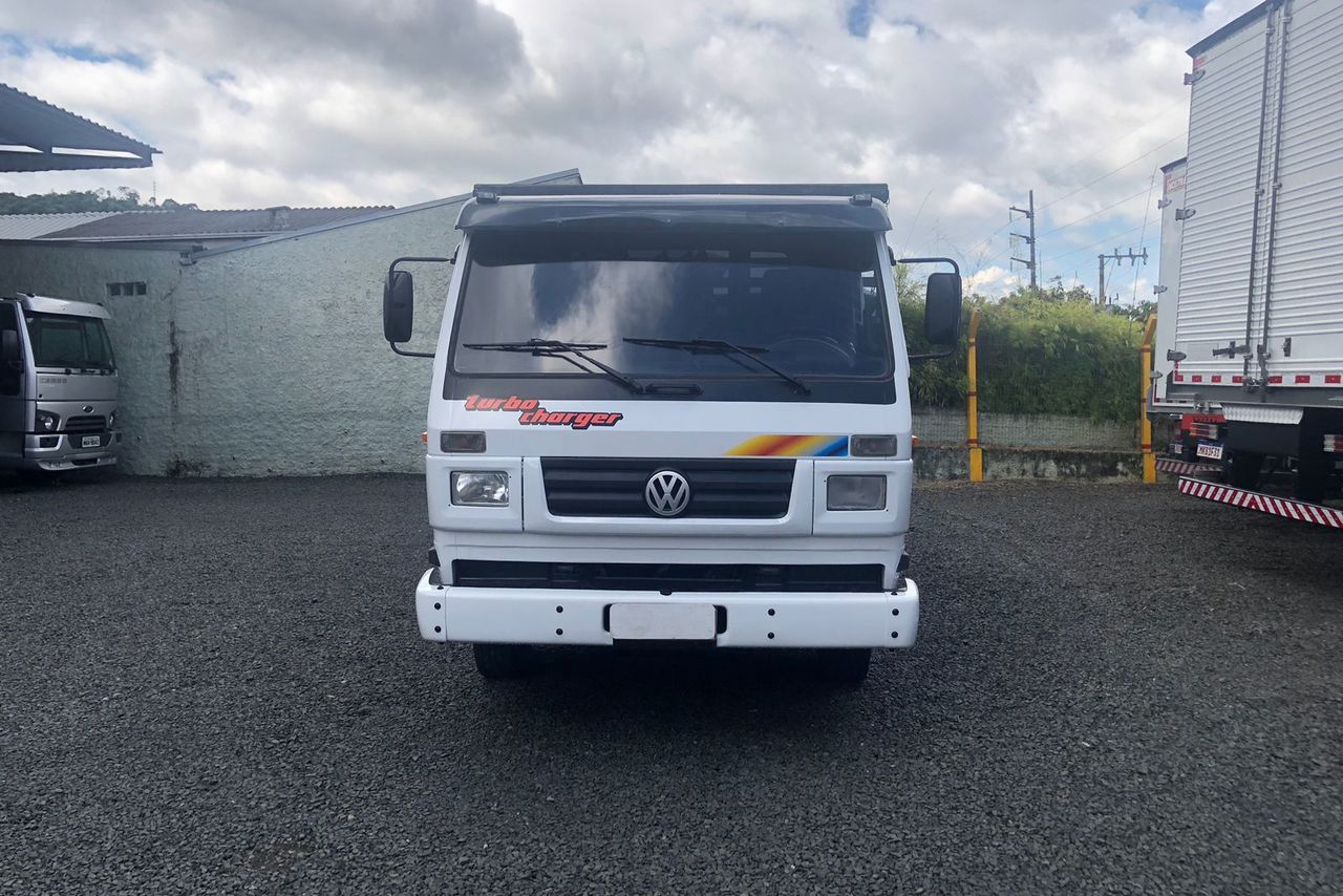 Volkswagen 8 140 - 97/98 2