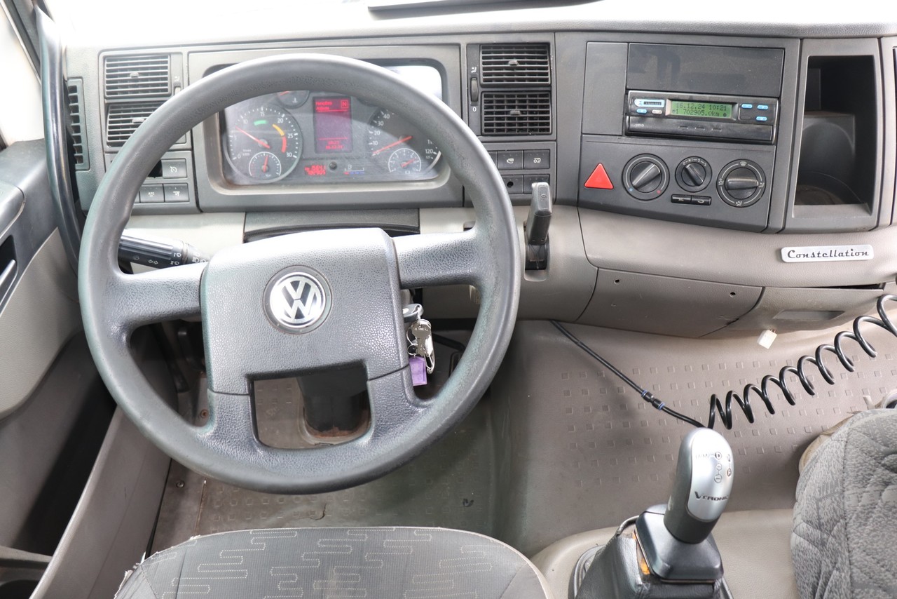 Volkswagen VW 25420 Constellation 6x2 - 14/14 12