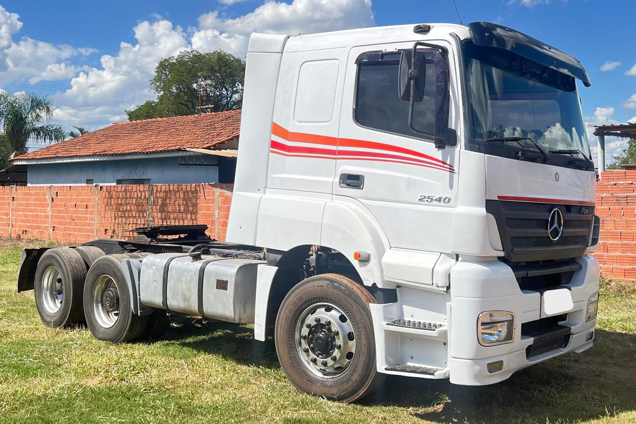 Mercedes Benz Axor 2540 - 06/06 3
