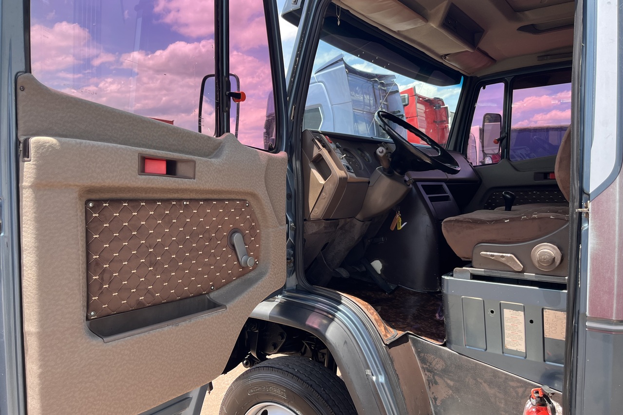 Mercedes Benz MB 709 - 90/91 7