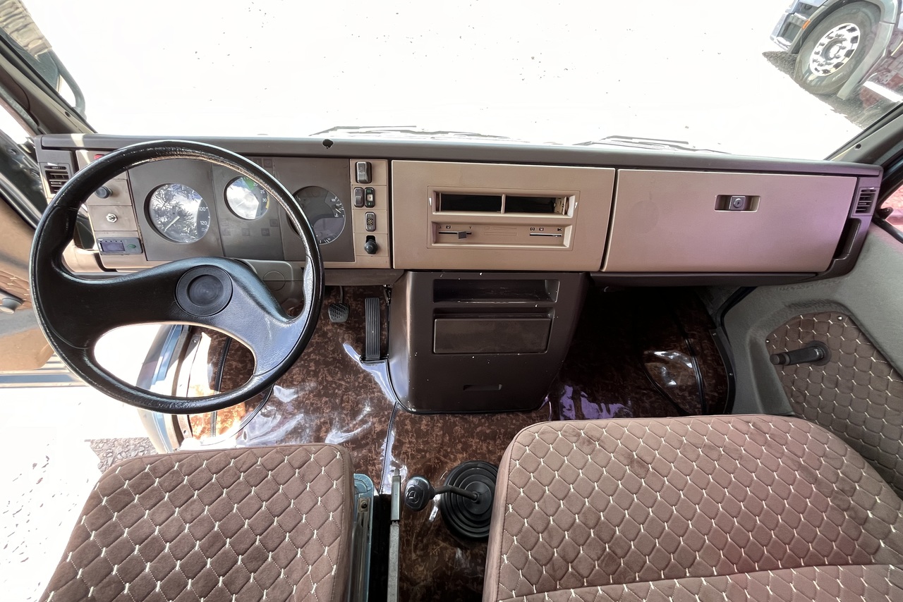 Mercedes Benz MB 709 - 90/91 9