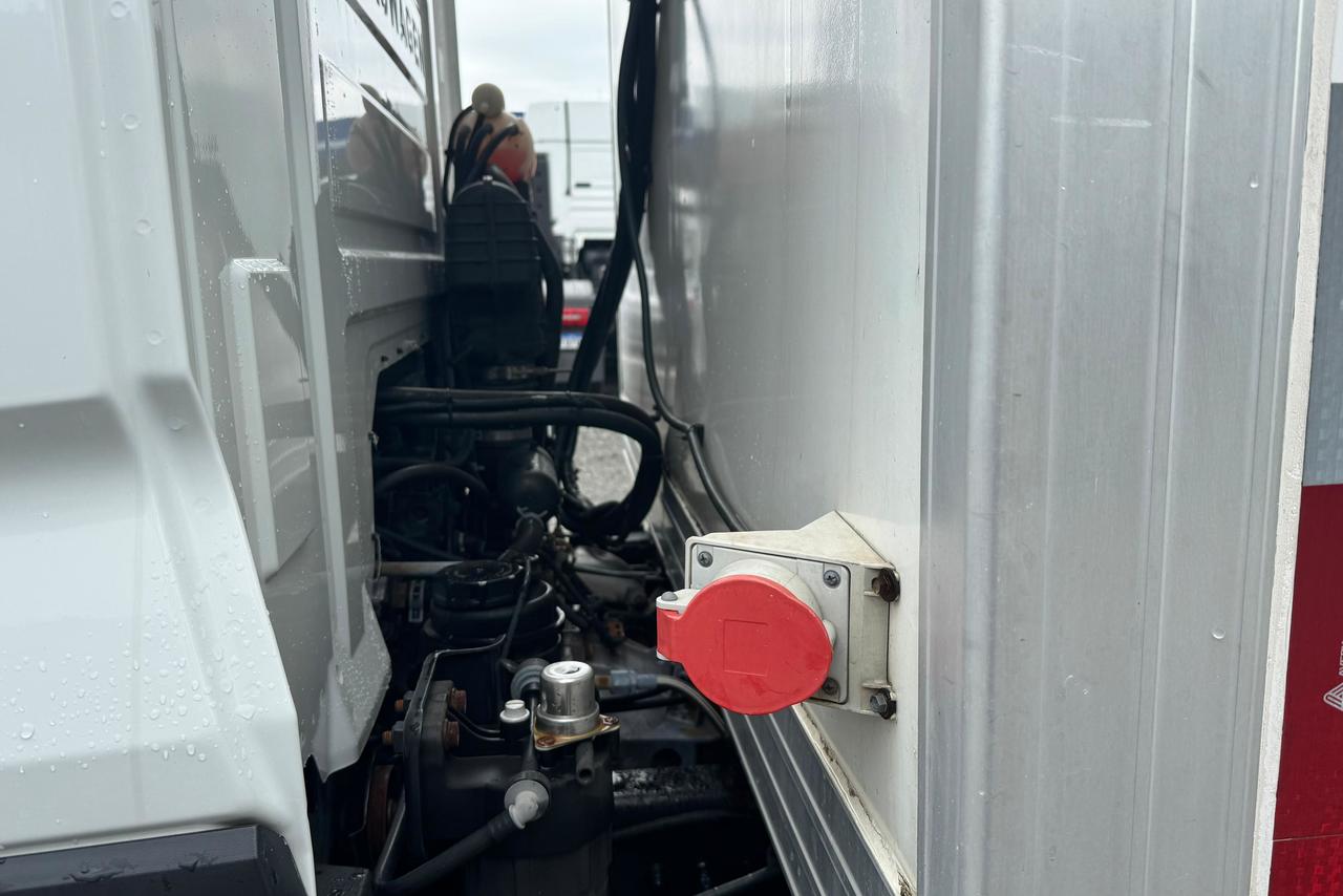 Volkswagen 11-180 Delivery  - 21/22 7