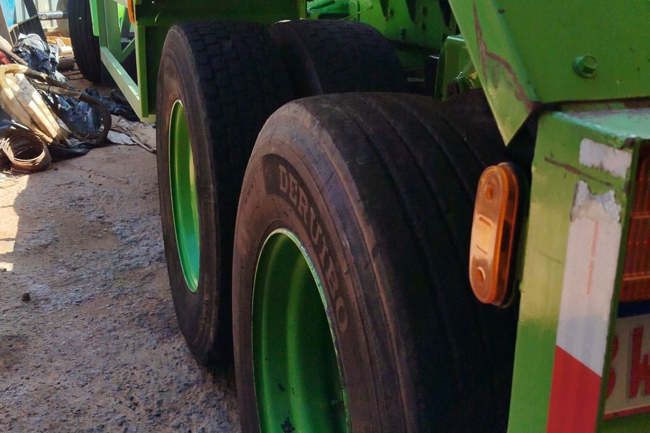 Ford Cargo4532 - 11/09 4