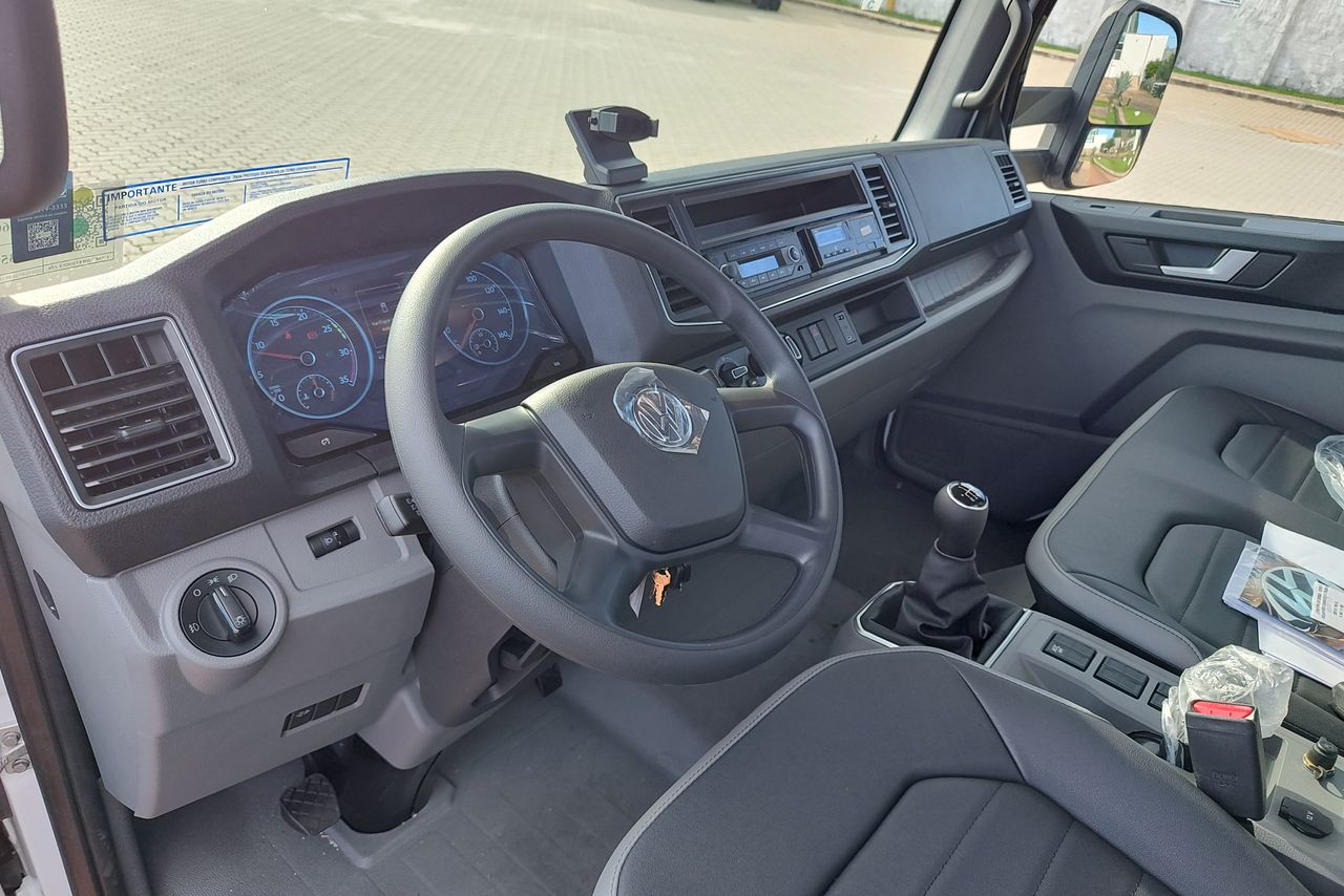 Volkswagen 11-180 Delivery  - 24/25 6