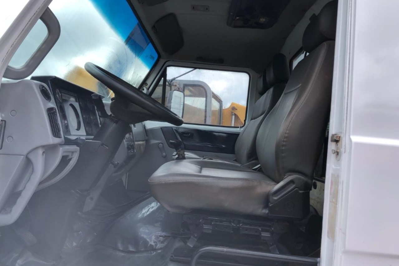 Volkswagen 26-260 - 07/07 15