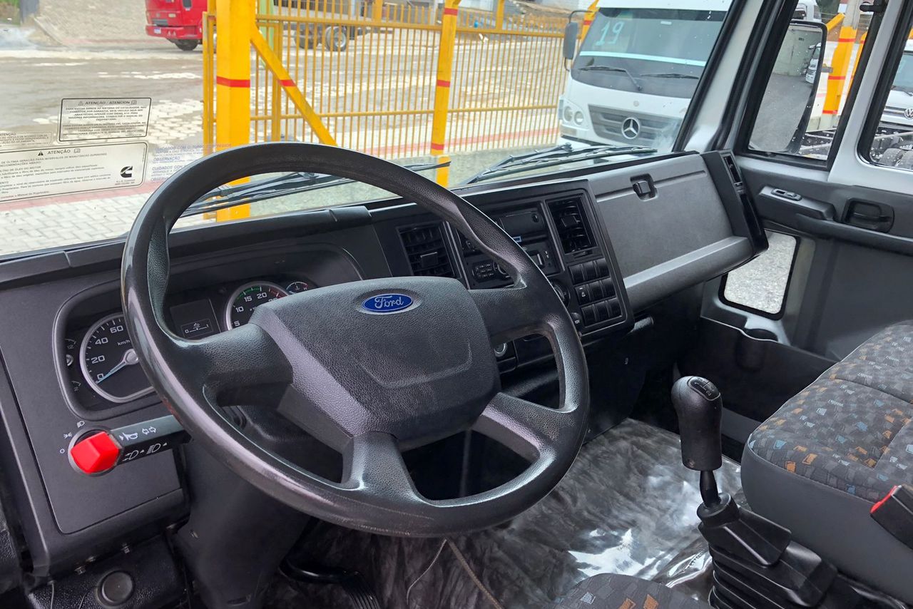 Ford Cargo816 - 13/14 12