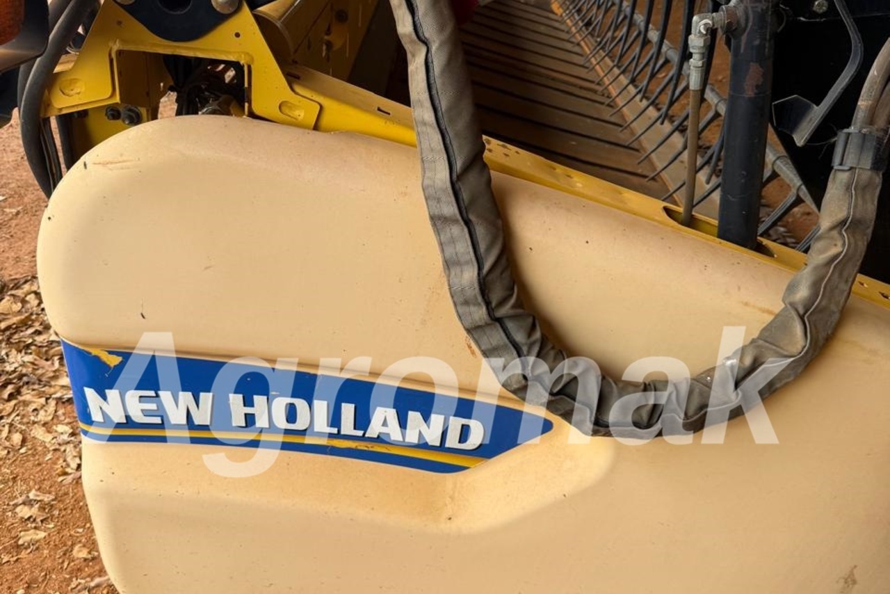 New Holland CR 7.90 - 18/18 2
