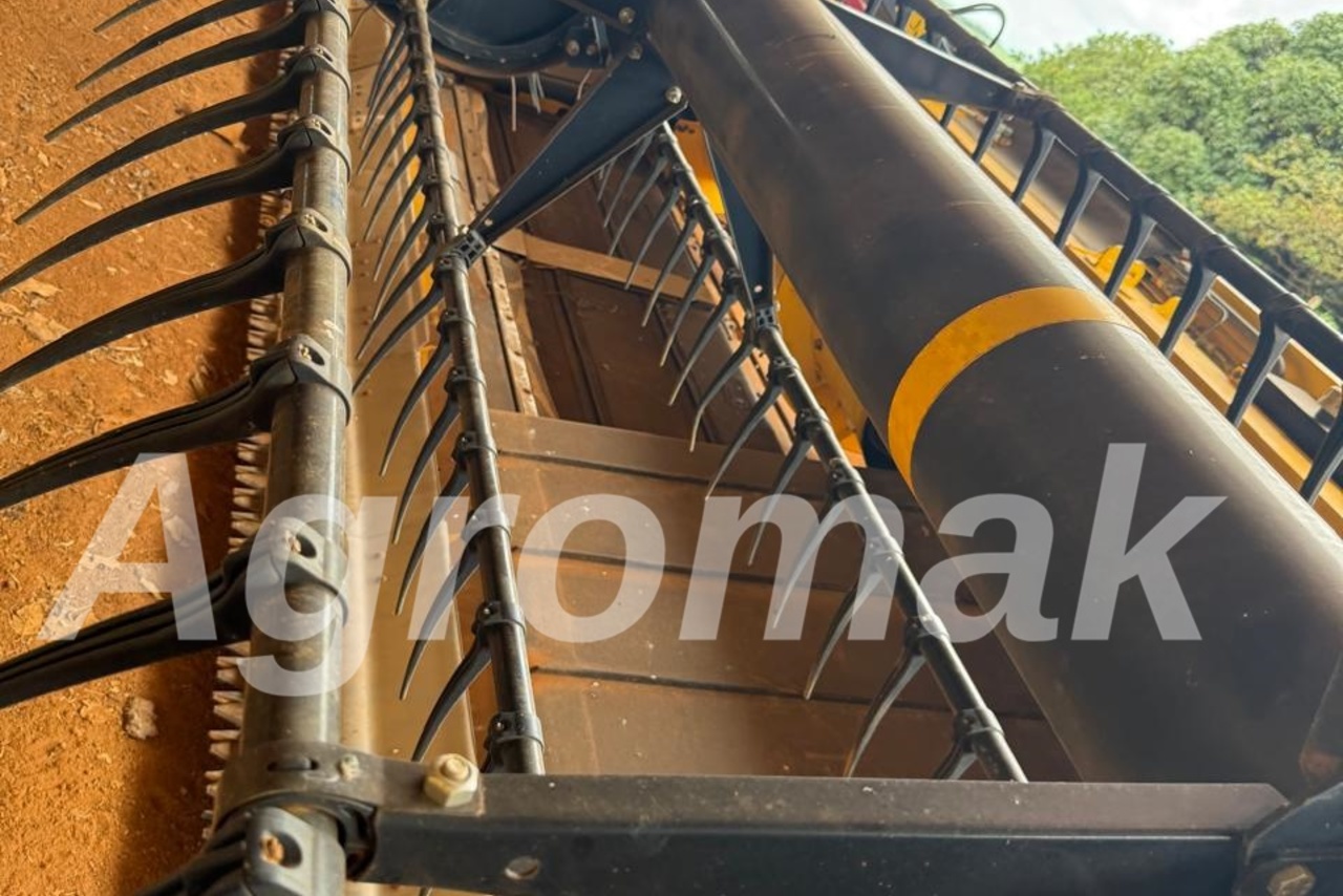 New Holland CR 7.90 - 18/18 10