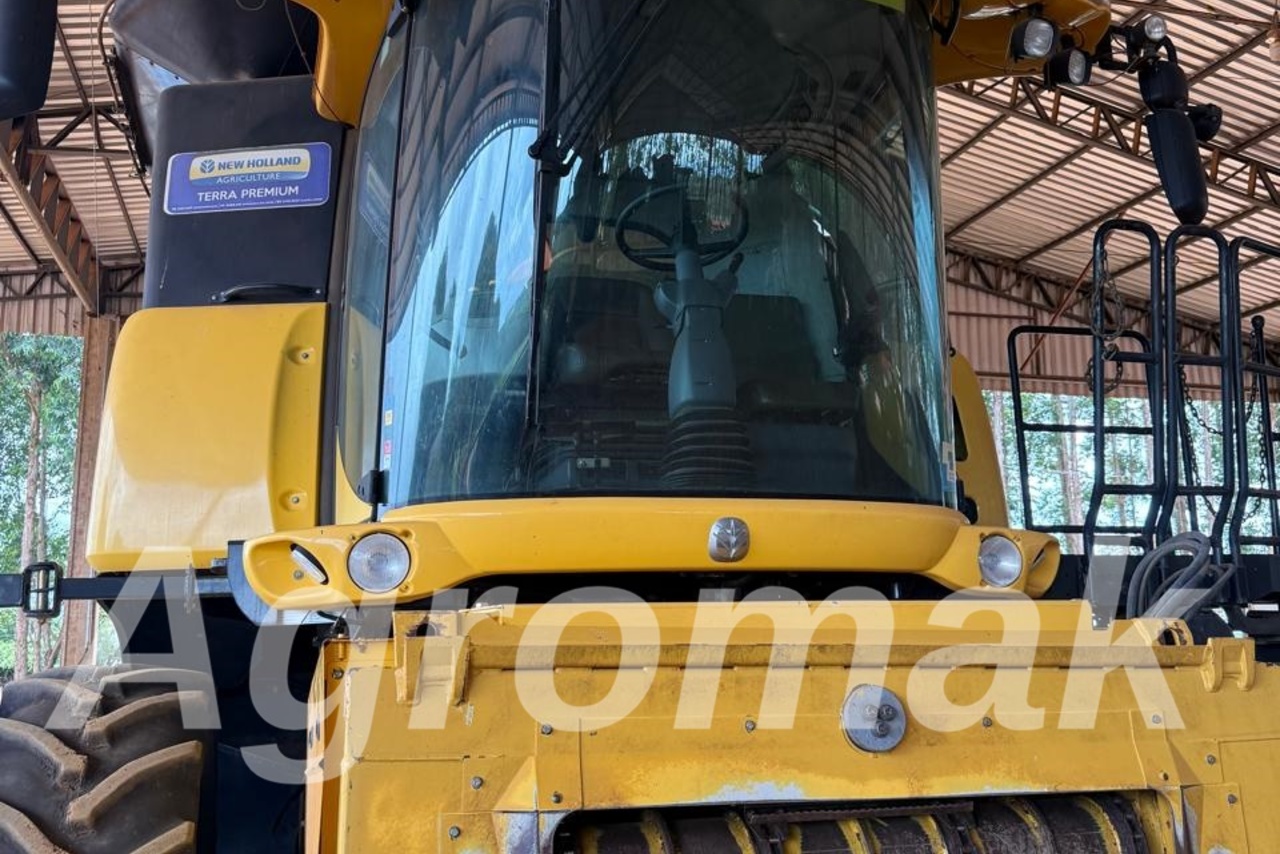 New Holland CR 7.90 - 18/18 19