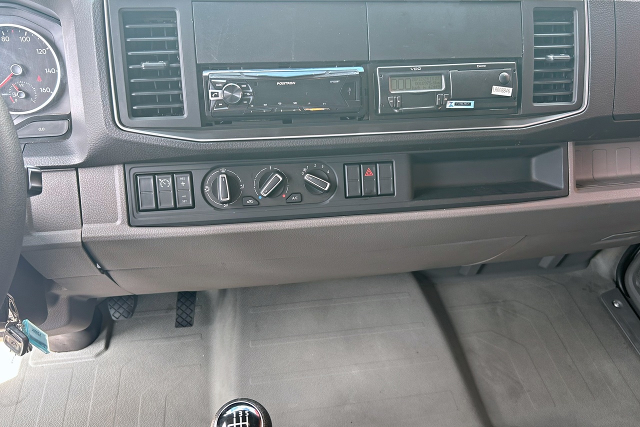 Volkswagen 6-160 Delivery - 19/20 6