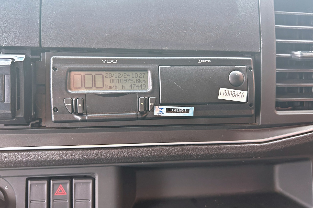 Volkswagen 6-160 Delivery - 19/20 8