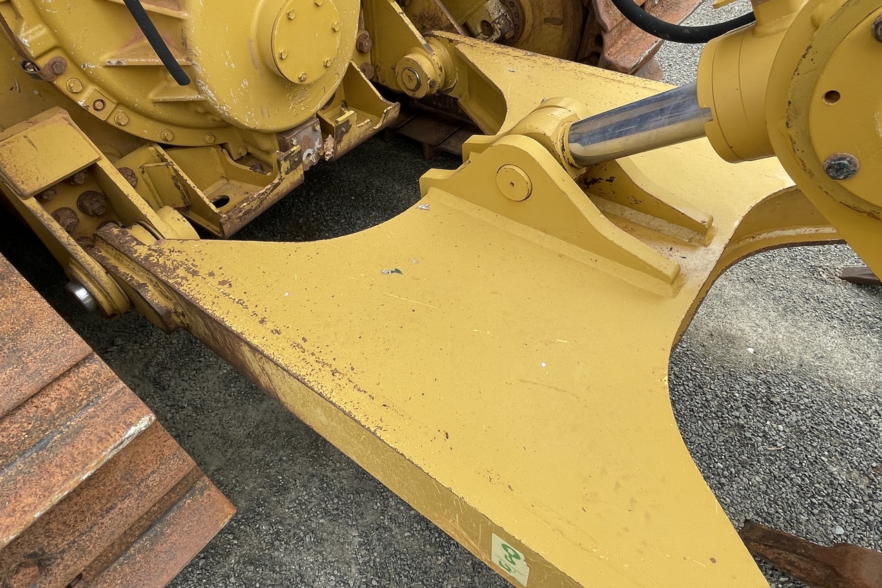 Caterpillar D6T XL - 18/18 13