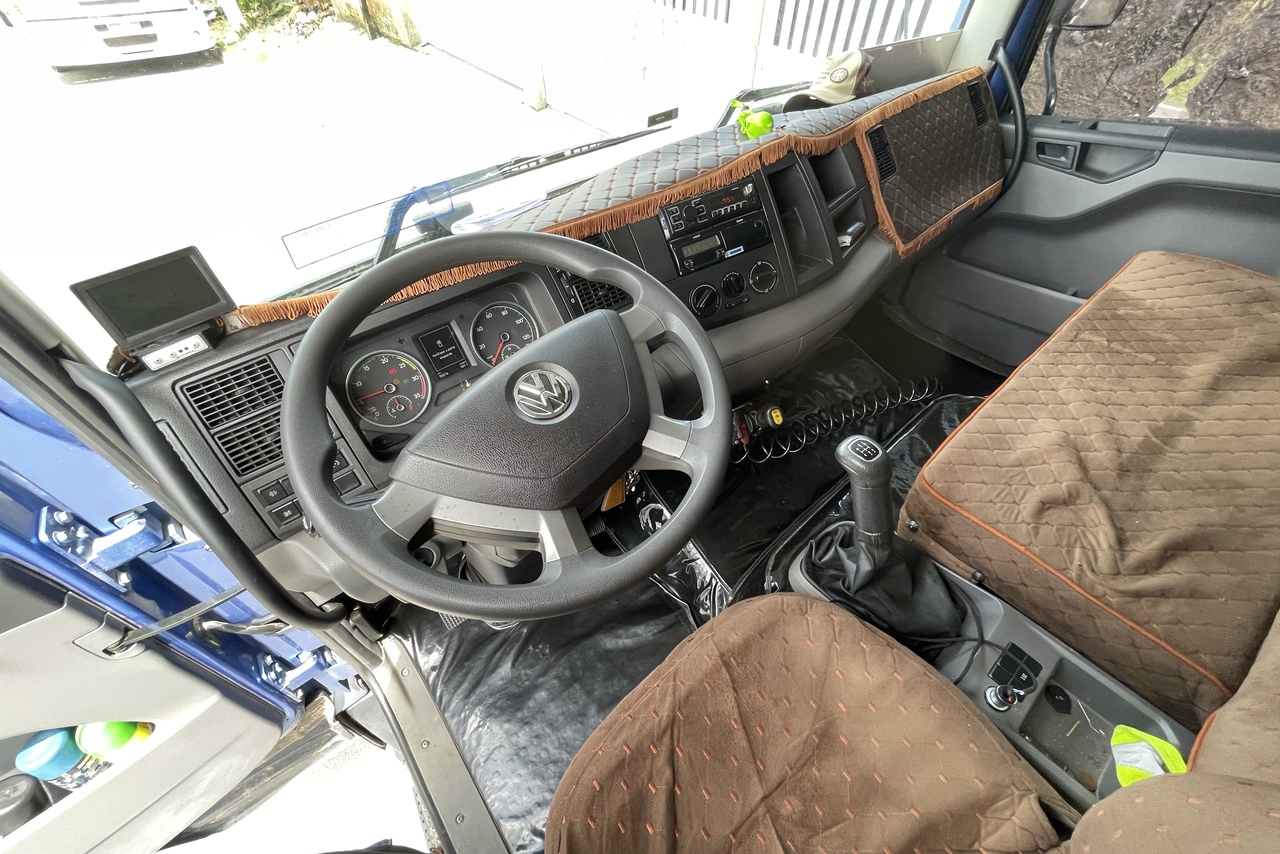 Volkswagen 27 260 - 23/23 7