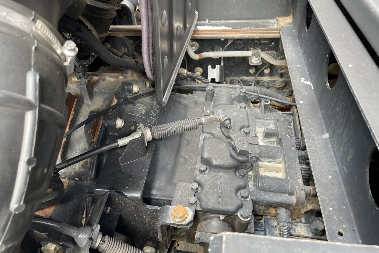 Volkswagen 27 260 - 23/23 8