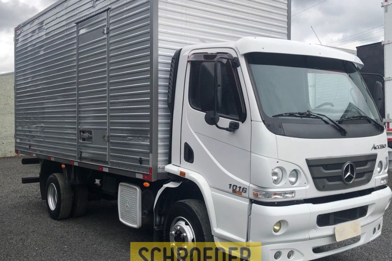 Mercedes Benz Accelo 1016 - 12 8