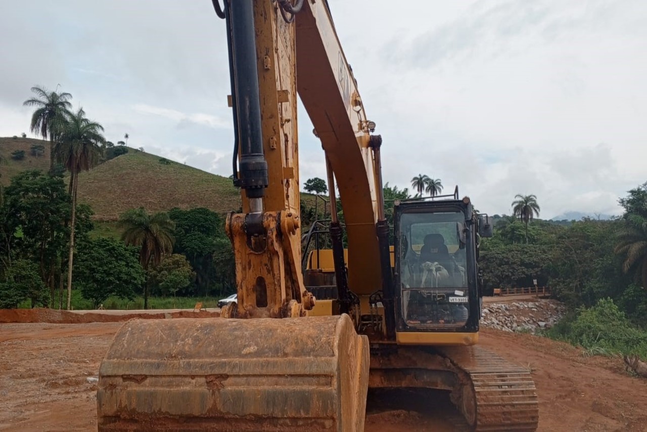 Caterpillar  320 - 22/22 2