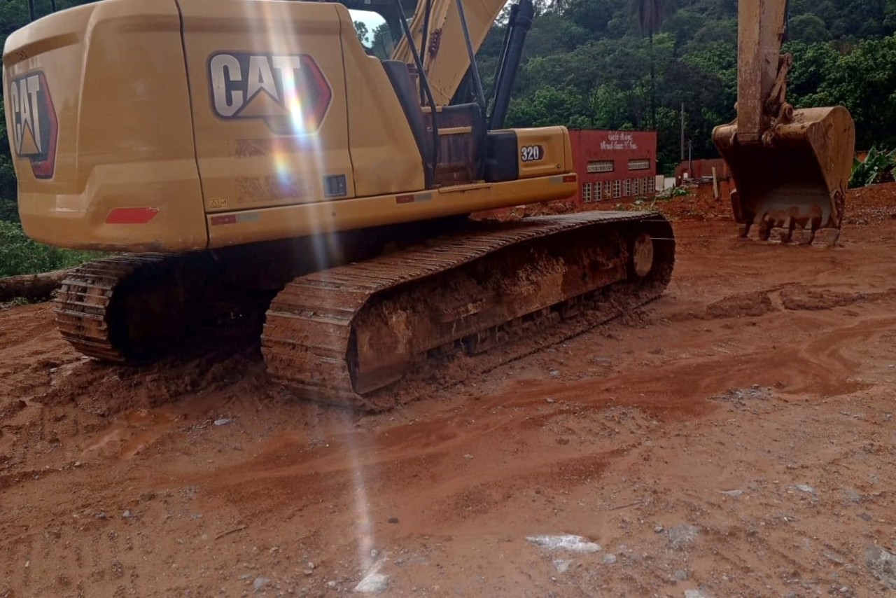 Caterpillar  320 - 22/22 5