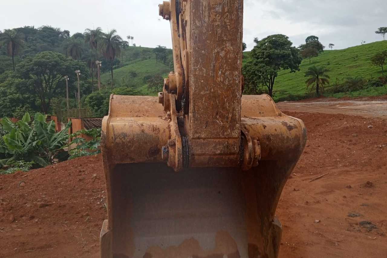 Caterpillar  320 - 22/22 6