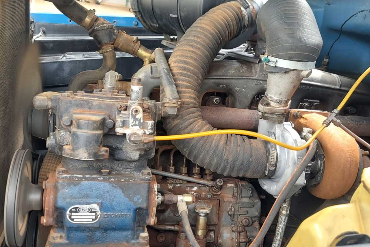 Ford F14000 - 89/89 4
