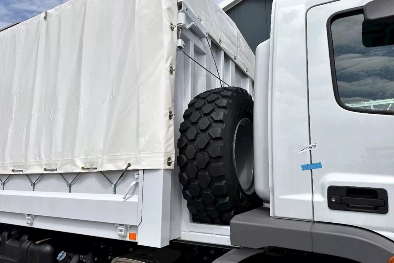Mercedes Benz Atego 1725 - 24/24 8