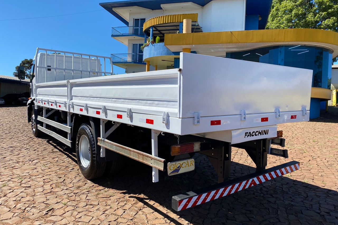 Ford Cargo1317 - 11/12 3