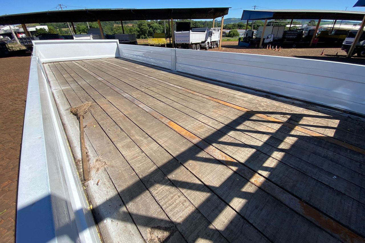 Ford Cargo1317 - 11/12 8