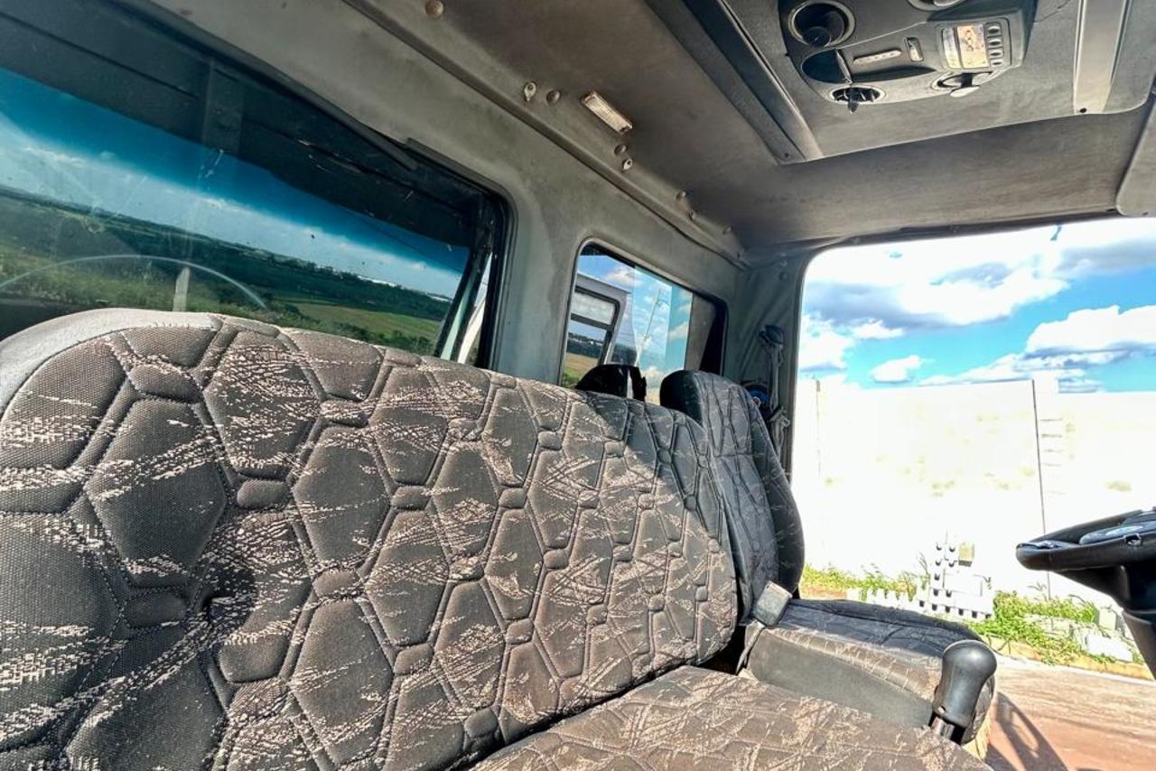 Ford Cargo1215 - 99/99 4