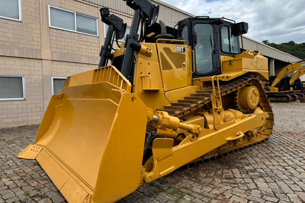 Caterpillar D8T - 22/22 16