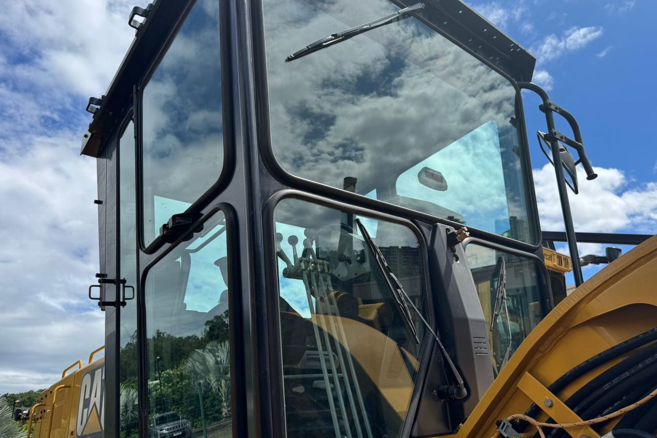 Caterpillar 140K - 19/20 3
