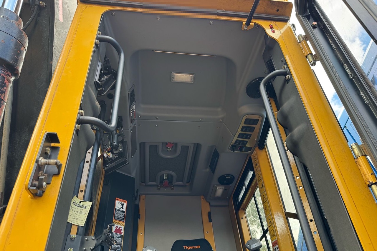 Tigercat 855E - 23/23 2