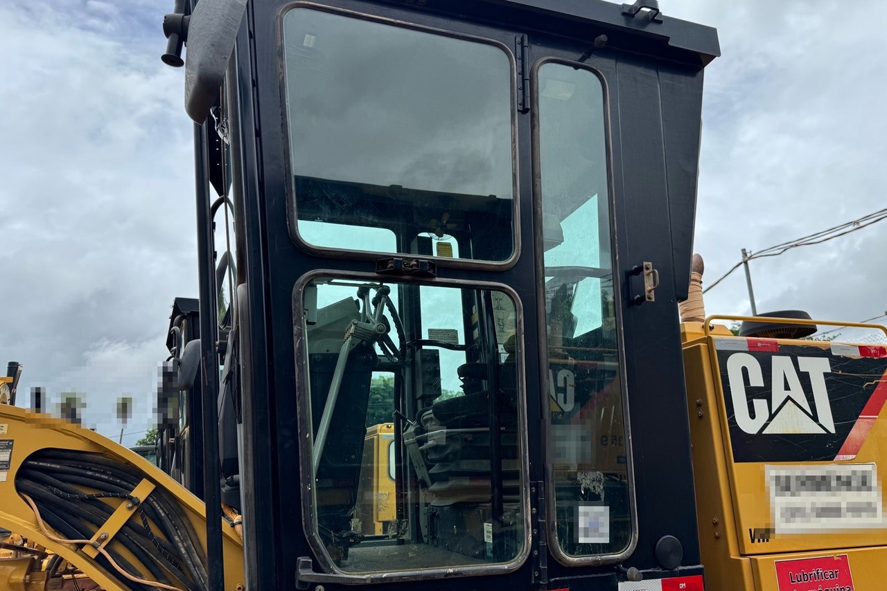 Caterpillar 140K - 19/19 8