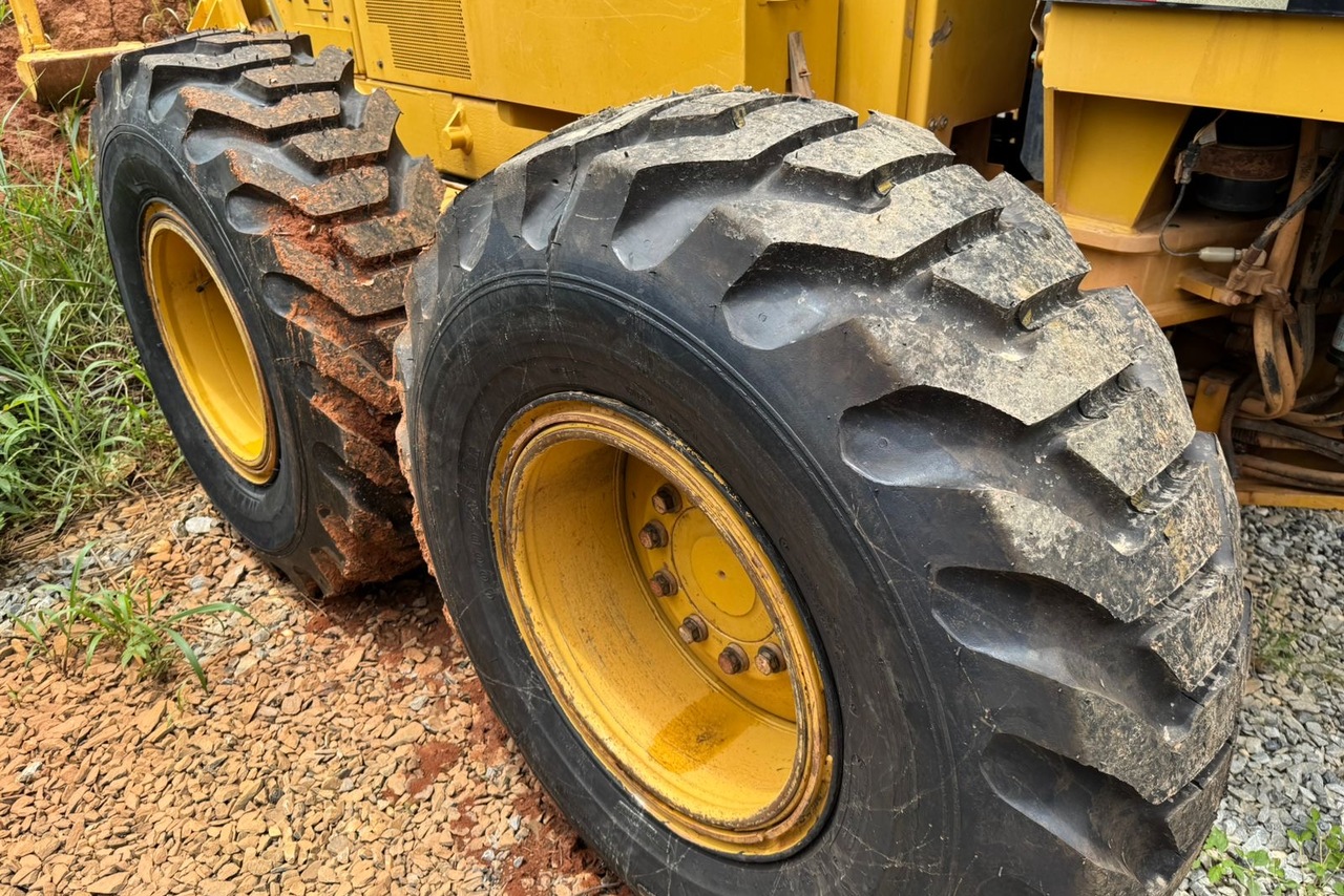 Caterpillar 140K - 19/19 10