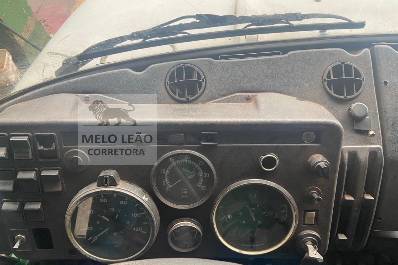 Mercedes Benz MB 1516 - 85/85 9