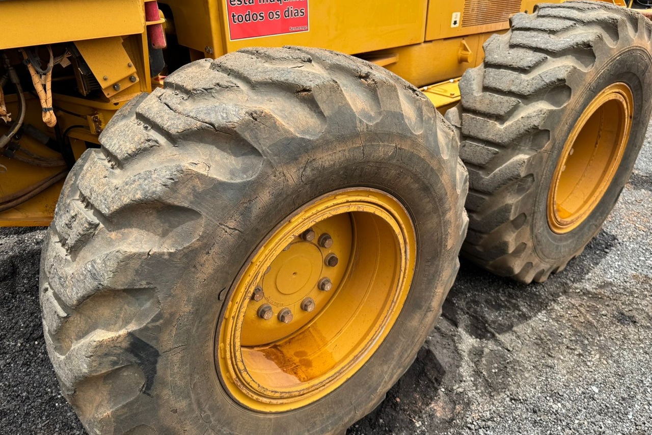 Caterpillar 140K - 21/21 12