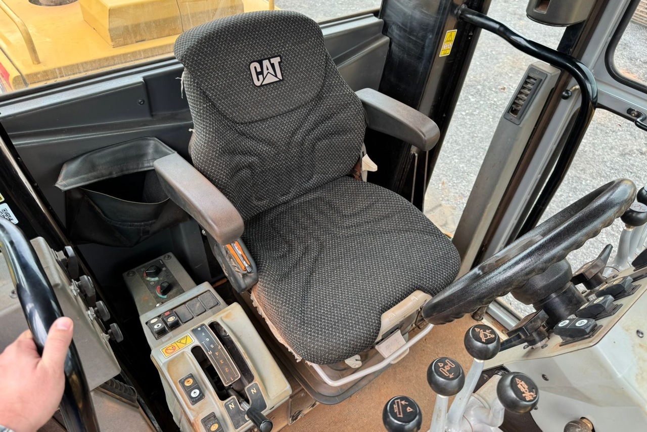 Caterpillar 140K - 21/21 14