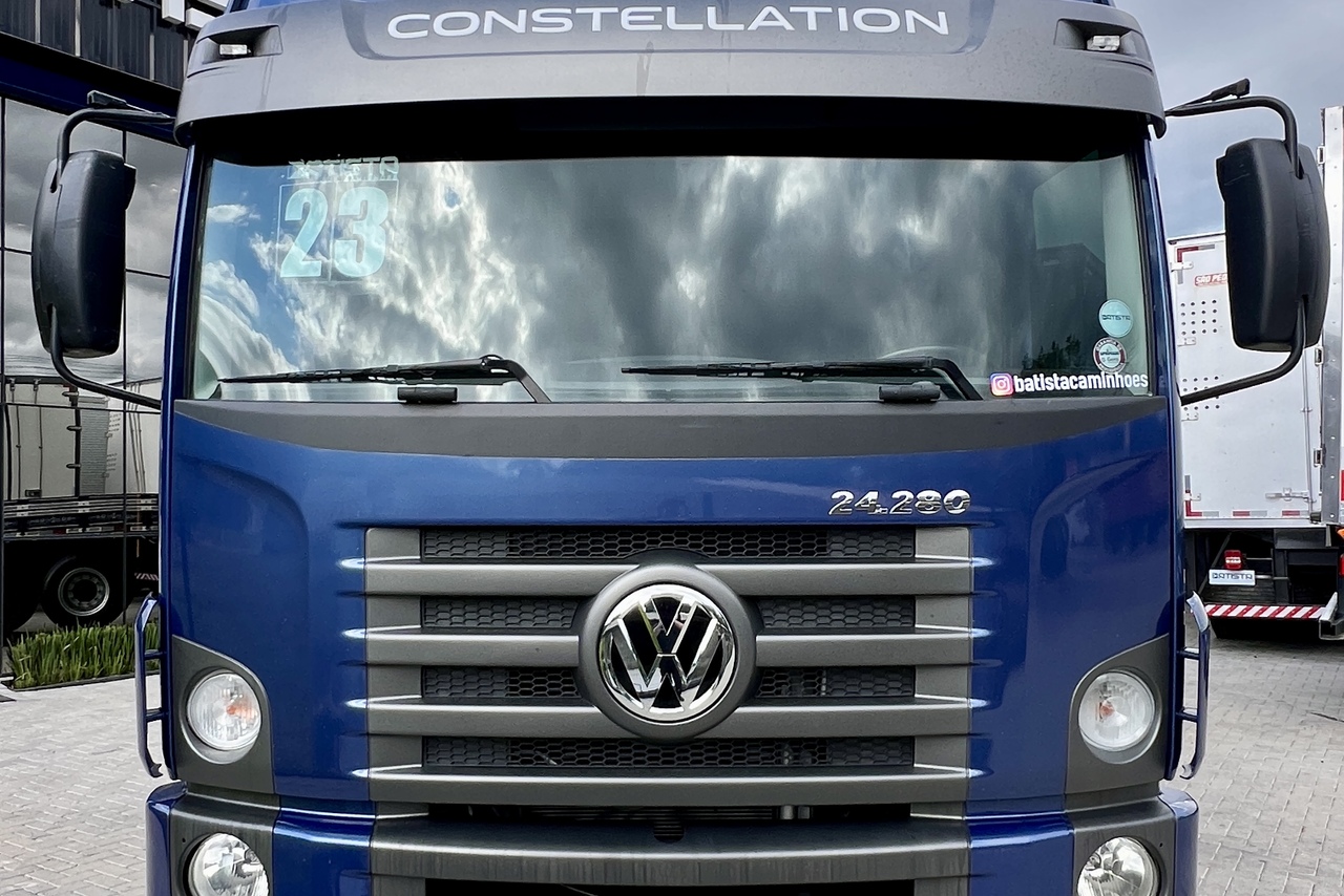 Volkswagen 24-280 E Constellation 6x2 - 22/23 2