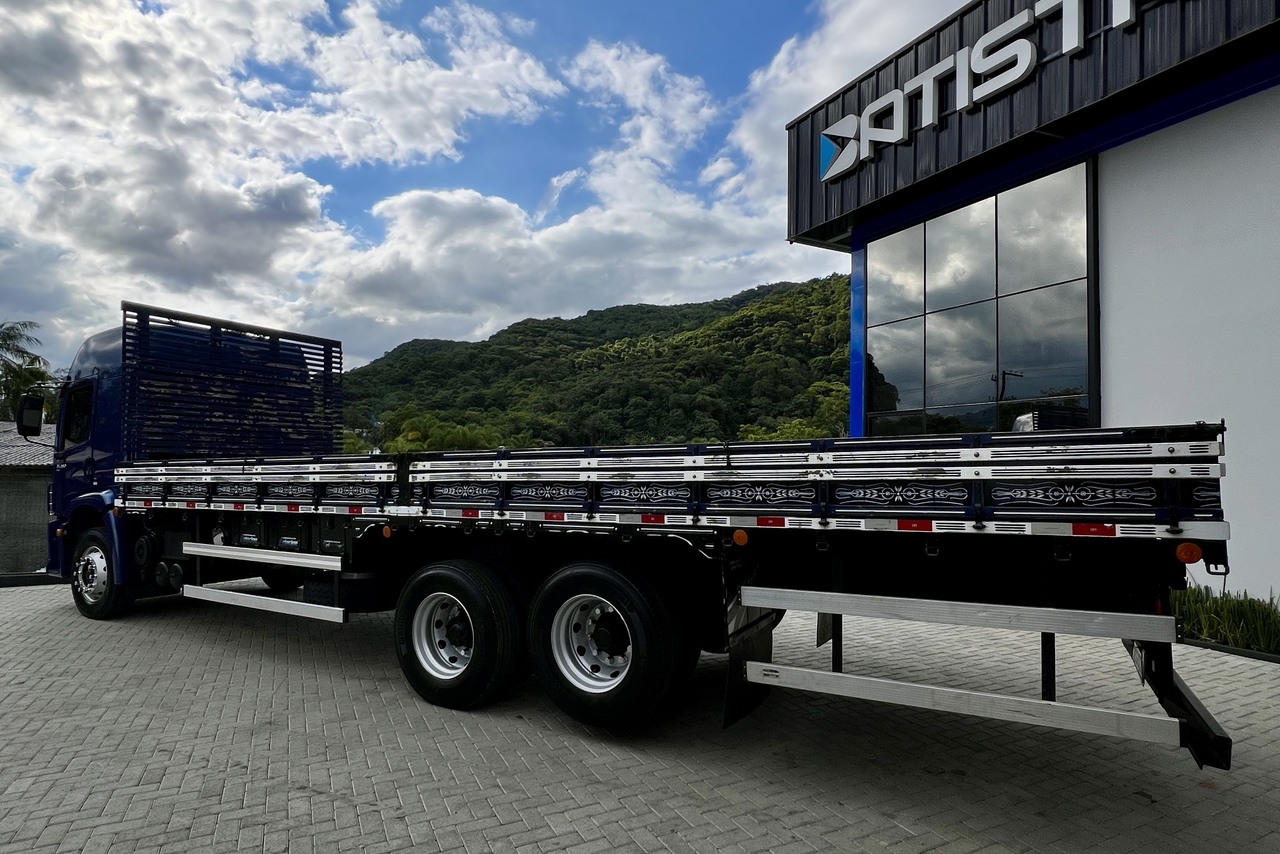 Volkswagen 24-280 E Constellation 6x2 - 22/23 4