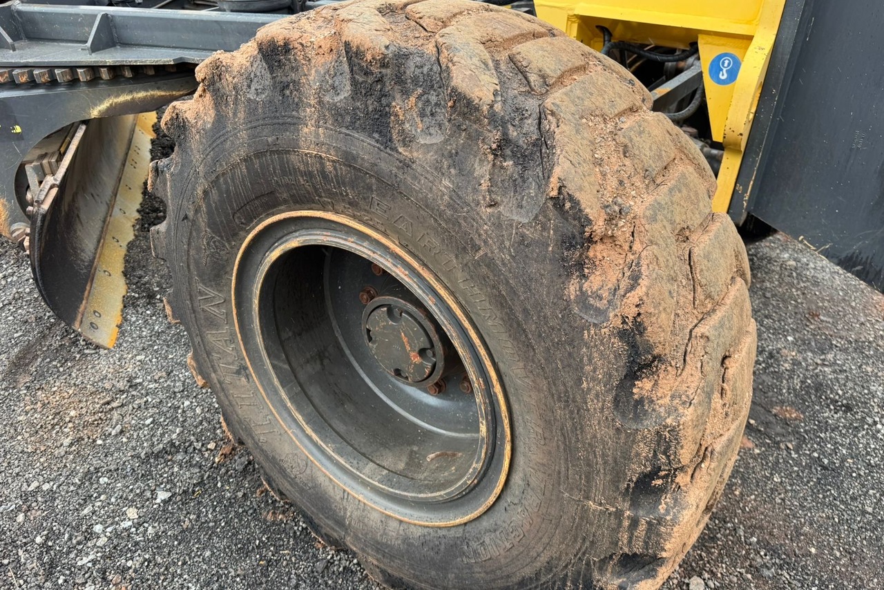 New Holland RG 170B - 17/17 9