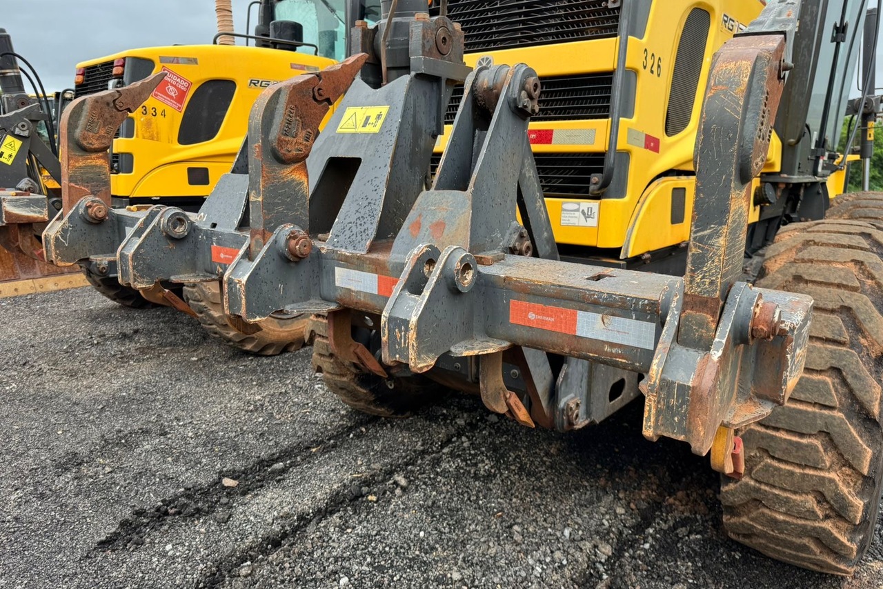 New Holland RG 170B - 17/17 13