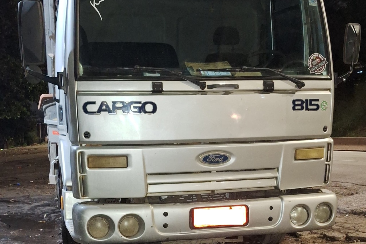 Ford Cargo815 - 07/08 2