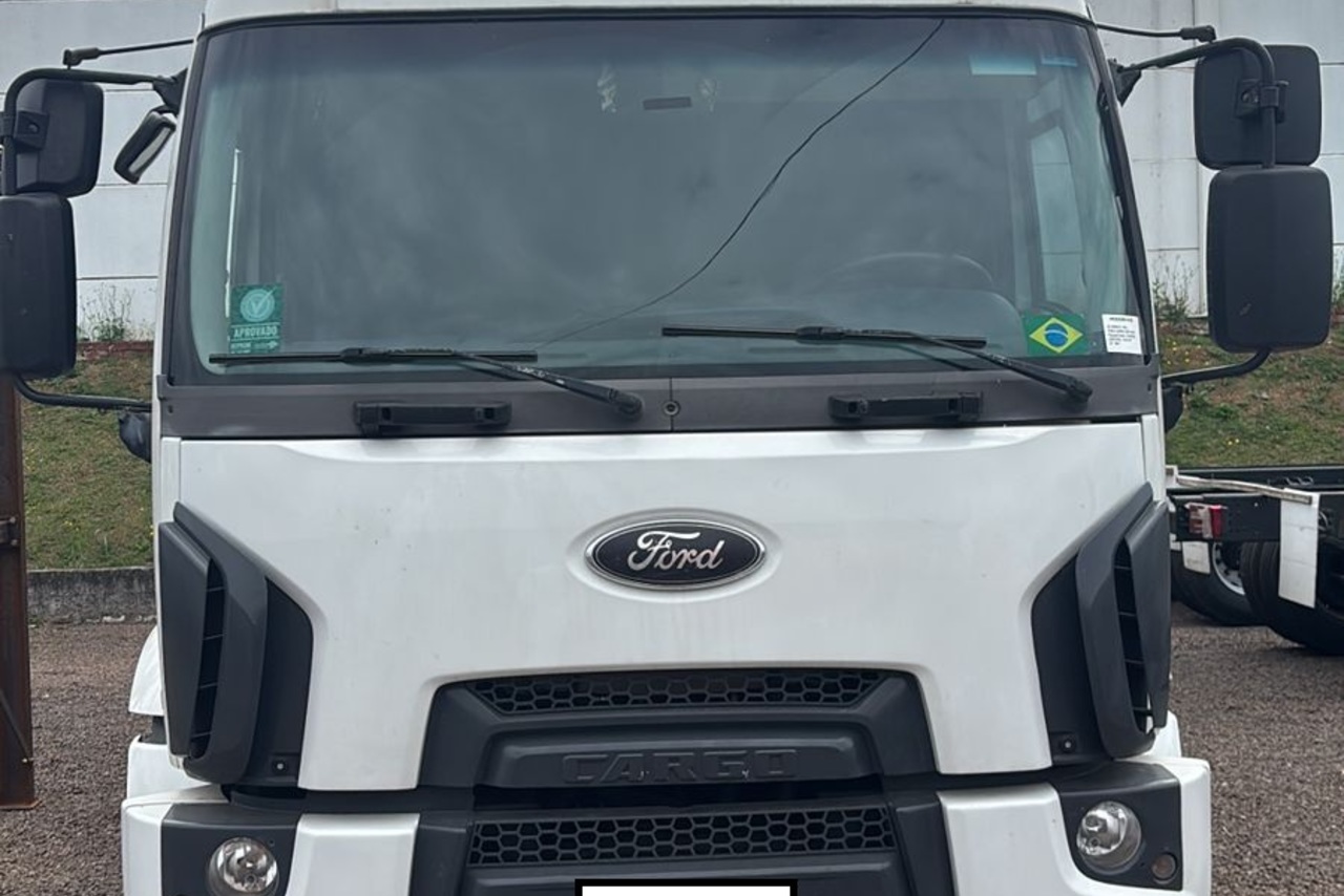 Ford Cargo3031 - 18/19 4