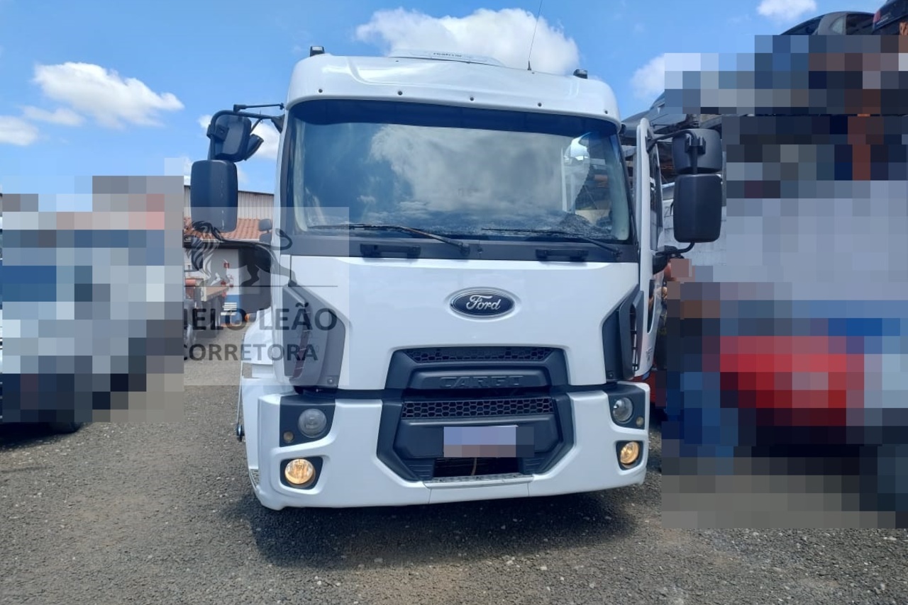 Ford Cargo1933 - 13/13 5