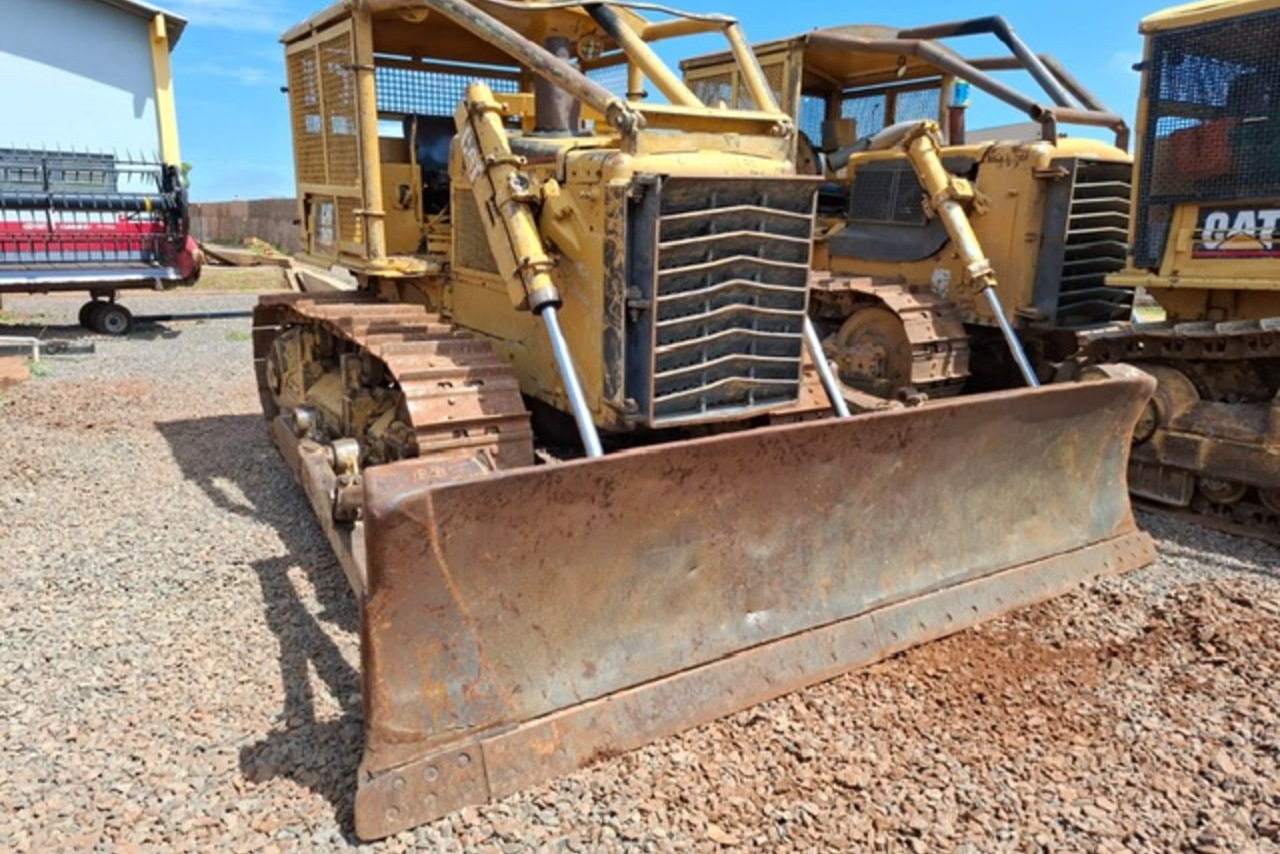 Caterpillar D6D - 84/84 2