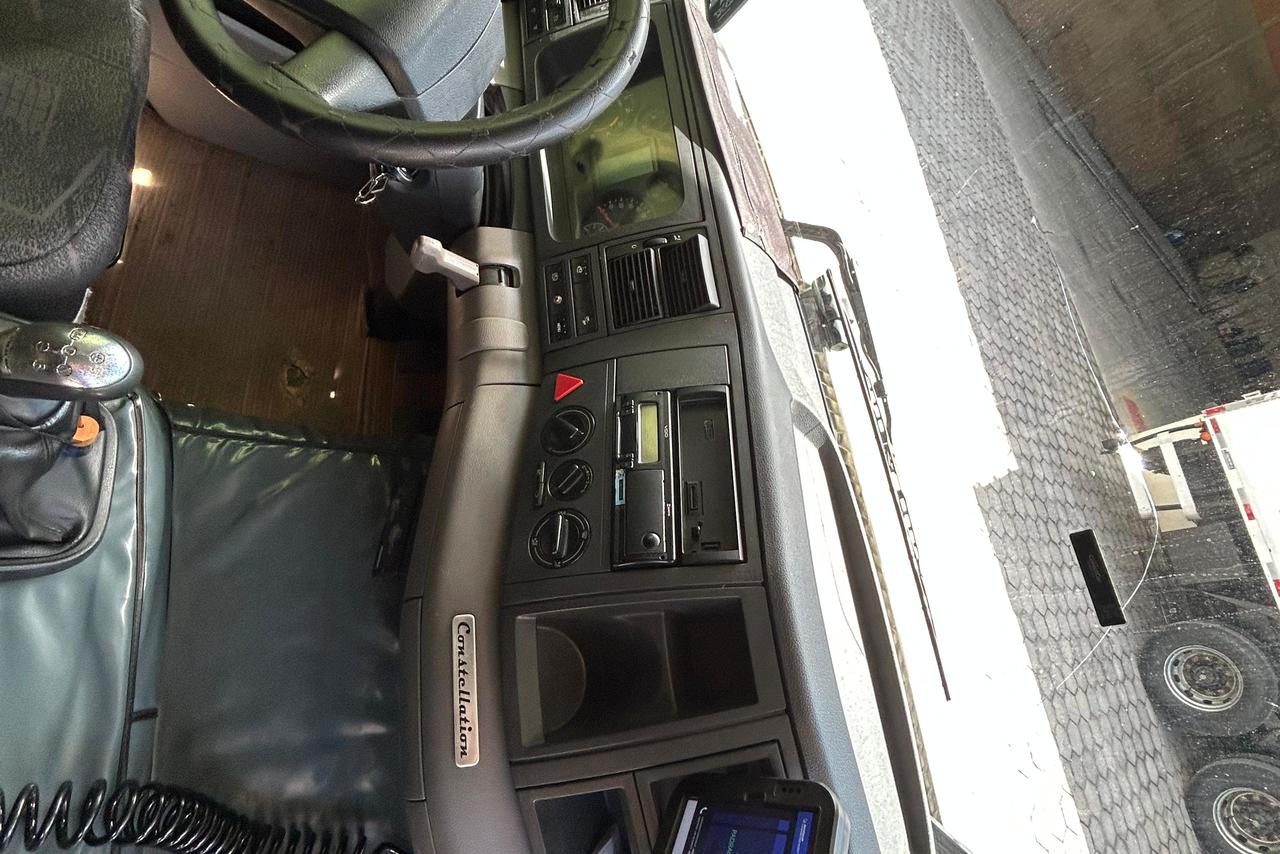 Volkswagen 24-280 E Constellation 6x2 - 15/16 8