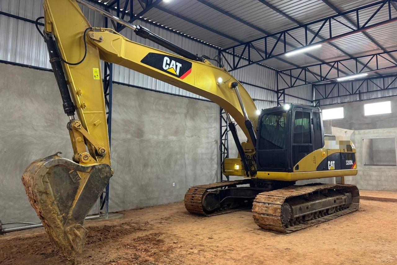 Caterpillar 320DL - 12/12 3